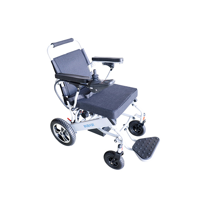 Cadeira de rodas elétrica MFN800L